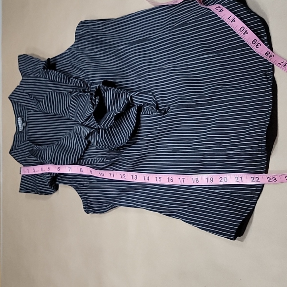 Express Size XS Black White Stripe Ruffle Front Sleeveless Blouse, Exc Used Cond - Picture 9 of 12